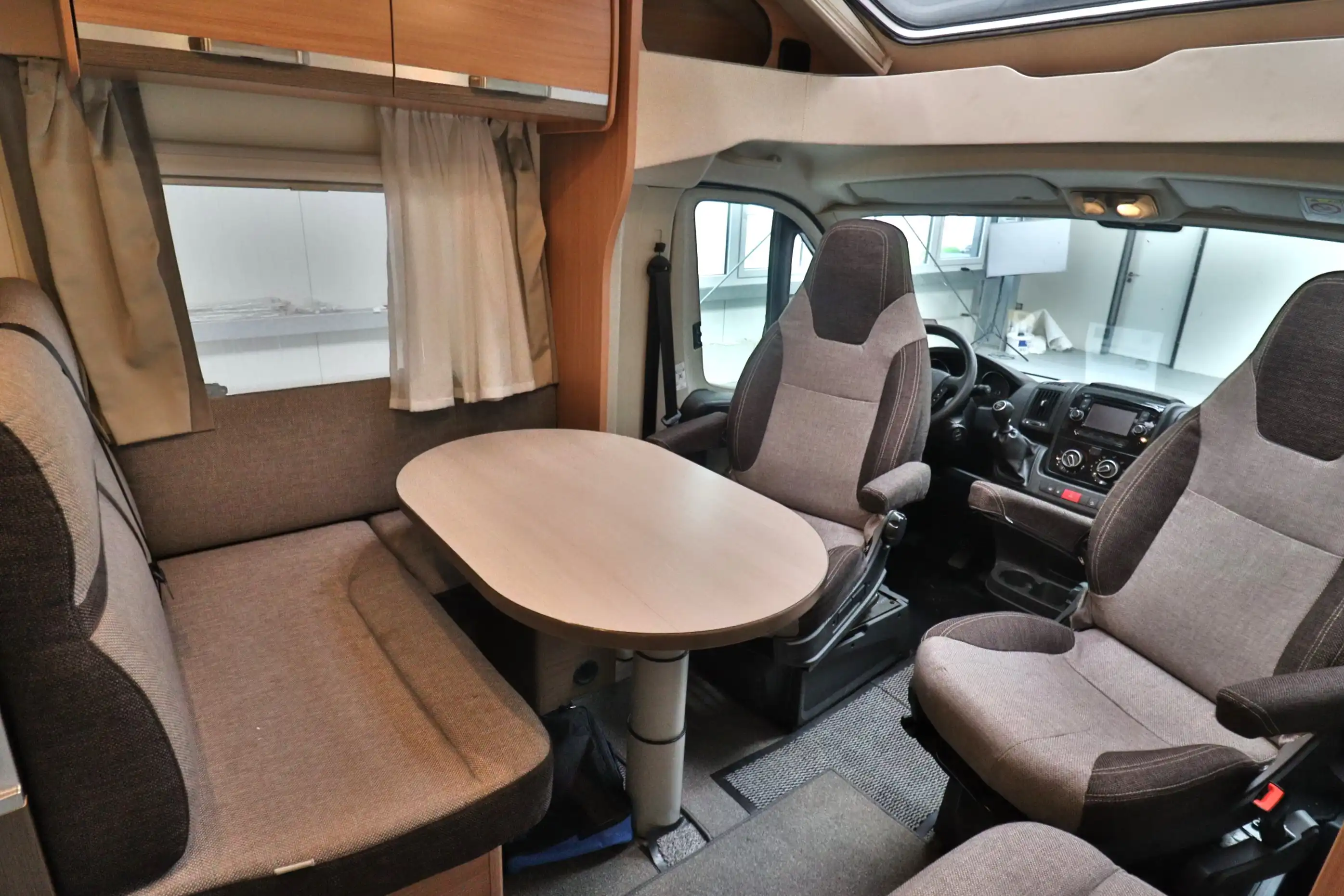 KNAUS Sky Wave 650 MF